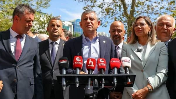 YENİ PARTİ GENEL BAŞKANI ÖZGÜR ÖZEL ÇORLU’DA
