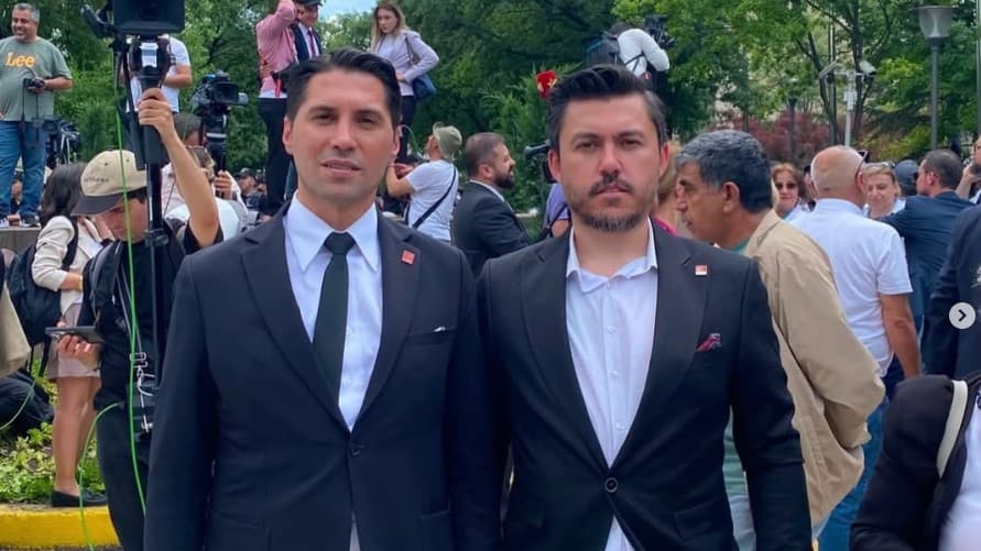 SEDAT ÇOLAK’Tan ÖZEL’e Destek